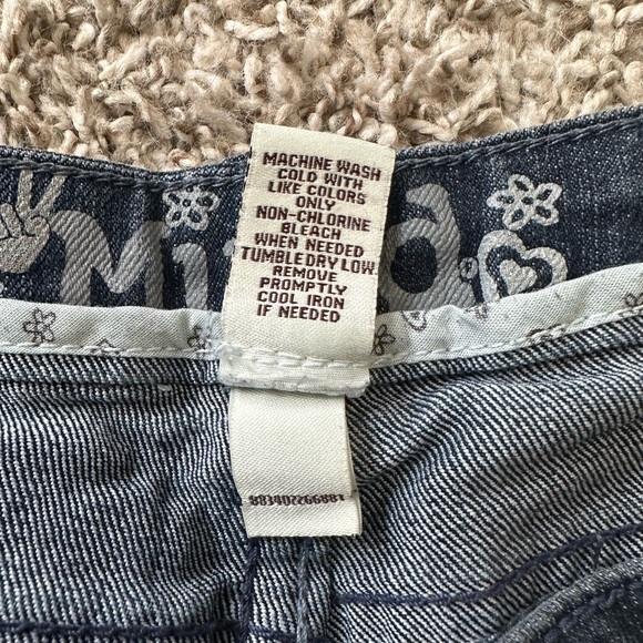 MUDD Skinny Jeans – Juniors Size 7 – Dark Wash - Picture 4 of 5